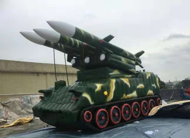 新疆仿真导弹发射车